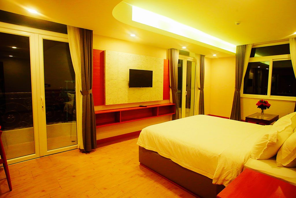 Hotel Rooms